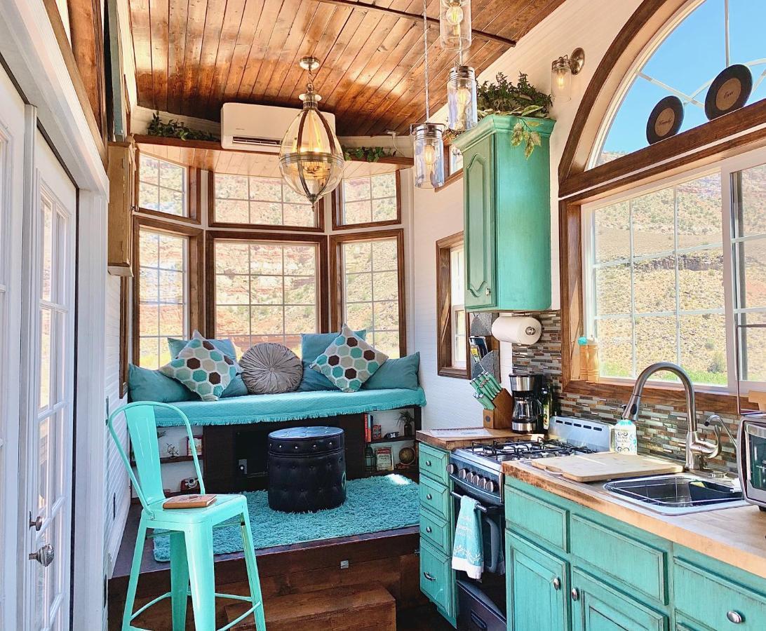 Hostal Zions Tiny Oasis Virgin Exterior foto
